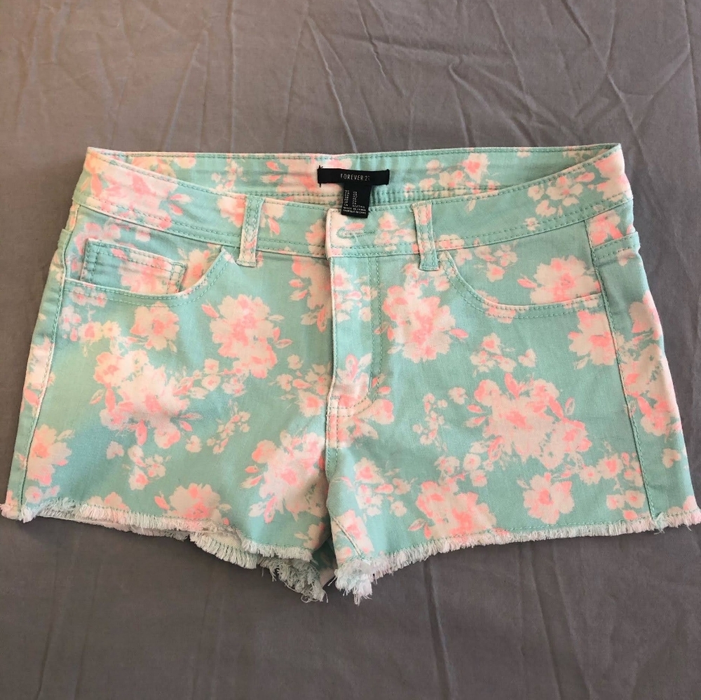Forever 21 floral shorts